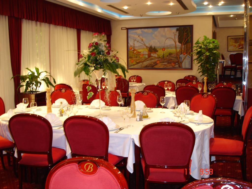 Hotel Bevanda Mostar Exteriör bild